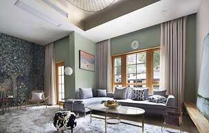 Jheim Court Villa