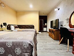 Shinyes Motel