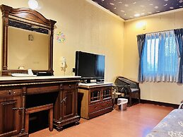 Shinyes Motel