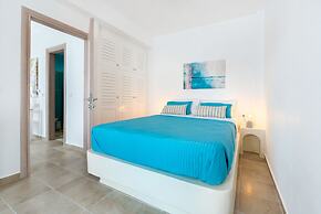 White Harmony Suites