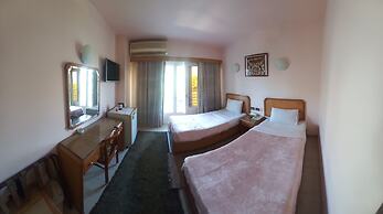 New Pola hotel