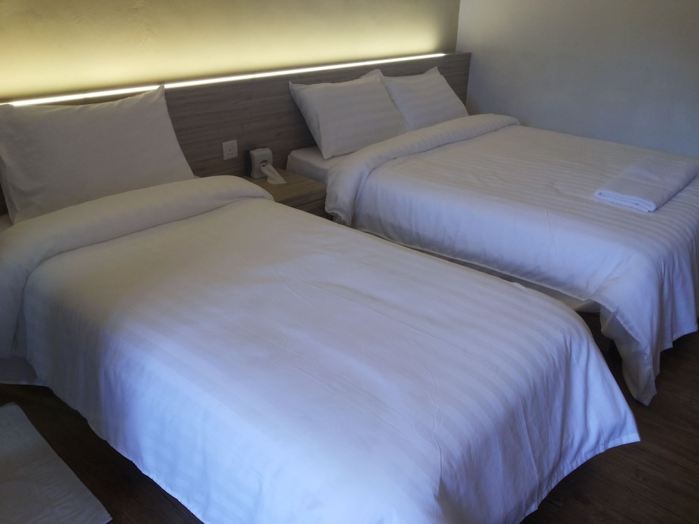 Suria Cameron Hotel