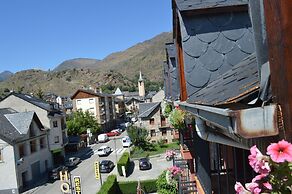 Hotel Vall d'Aneu