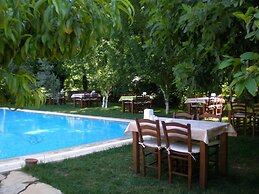 Defne Pansiyon
