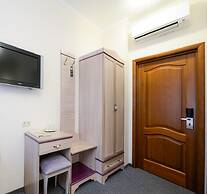 Anabel at Nevsky 88