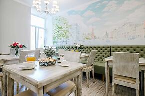 Anabel at Nevsky 88