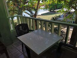Ocean Palms Resort