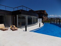 Loft 201