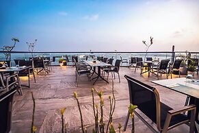 Maagiri Hotel
