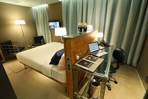 IND Hotel