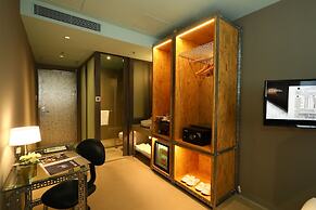 IND Hotel