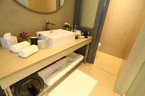 IND Hotel