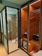 IND Hotel