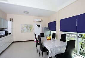 Green Residence Pool Villa