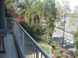 Fairthorpe Apartments