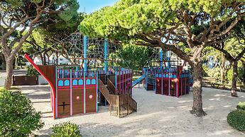 Pine Cliffs Gardens