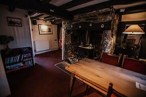 Bearslake Inn