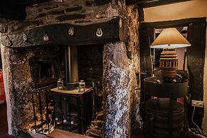 Bearslake Inn