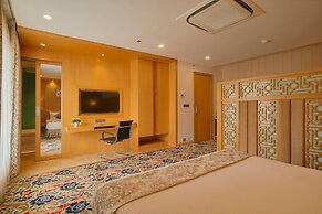 SKK Blu Hotel and Spa