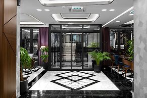 Sky hotel