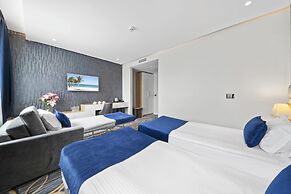 Sky hotel