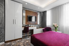 Sky hotel