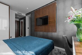 Sky hotel