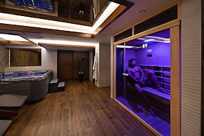 Sky hotel