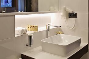Sky hotel