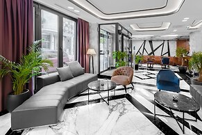 Sky hotel