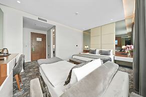 Sky hotel