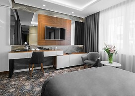 Sky hotel