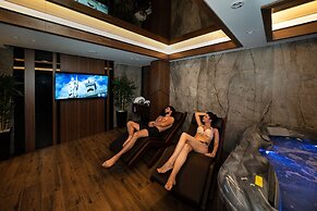 Sky hotel