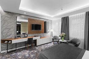 Sky hotel