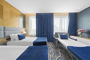 Sky hotel