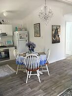 The Best Exotic Magnolia Cottage