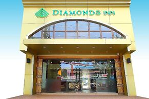 Diamonds Inn