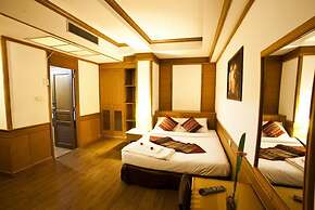 Zaza Hotel