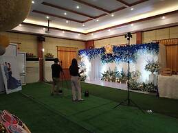 Zaza Hotel
