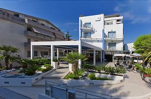 Hotel Antares