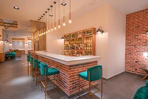 Amore Hotel
