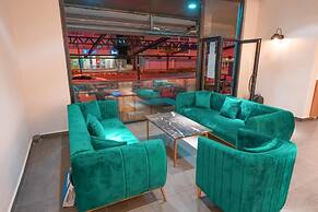 Amore Hotel