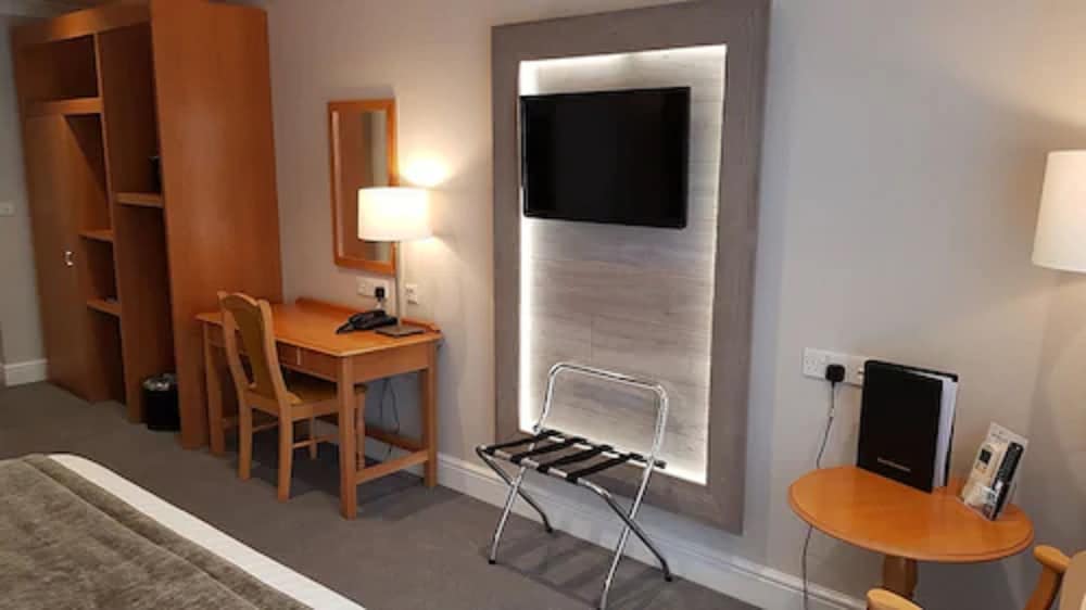 Heywood Spa Hotel