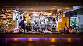 Heywood Spa Hotel
