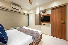 Hotel Kalpana Palace