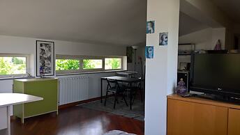 Villa Cardinal Apartments