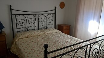 Villa Cardinal Apartments