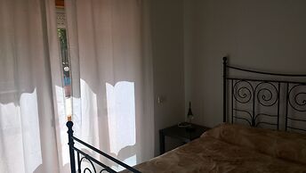 Villa Cardinal Apartments
