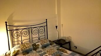 Villa Cardinal Apartments