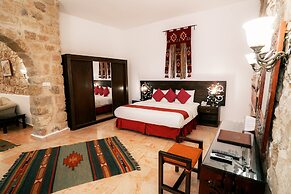 Old Village Resort